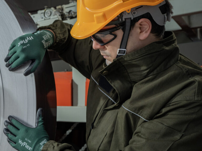 Ansell’s new HyFlex™ Sustainable Cut Resistance Series. healthandsafetybuyer.com